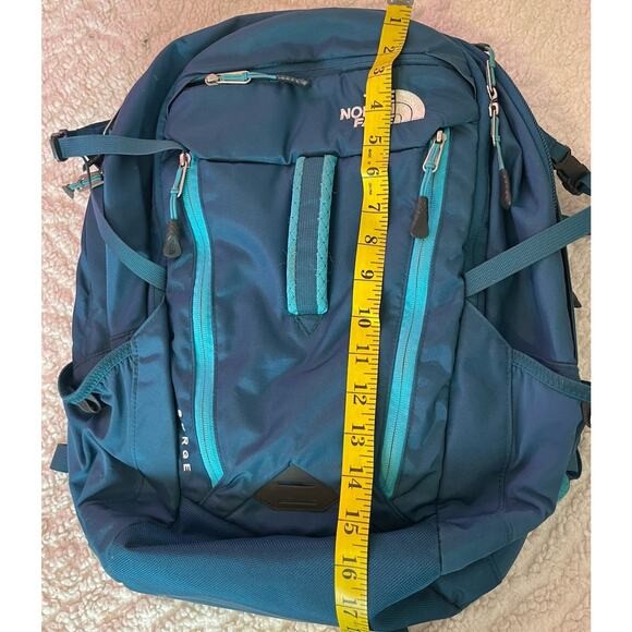 The North Face Surge Backpack Blue 30L FlexVent Laptop Hiking Travel Bag - Picture 10 of 10